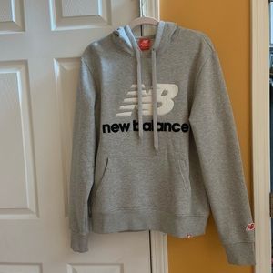 NWT New Balance Chenille Gray Hoodie Size Medium